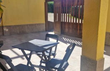 Casa Pouso Aconchego Para Ti - pertinho de Trindade com conforto e churrasqueira - Foto 10