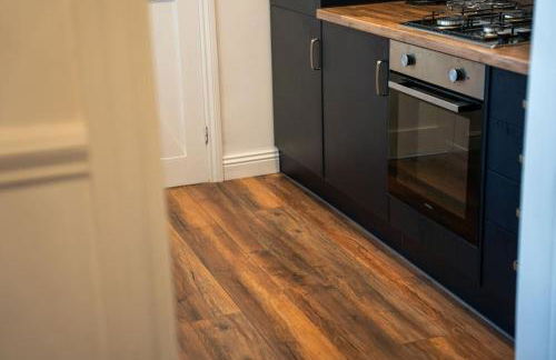 Cottage, Hot Tub, Open fire, Games Room, large Garden Sleeps 2-8 - Foto 36