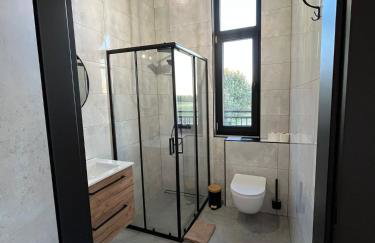 Domki na Kolonii, Trzy domki, nowe, sala bankietowa 82m2 - Foto 45