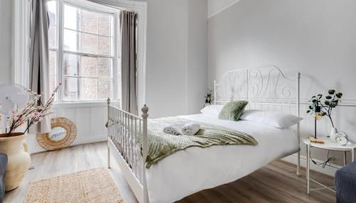 Central L1 Stay, Close to all Attractions, Parking Nearby - Foto 1