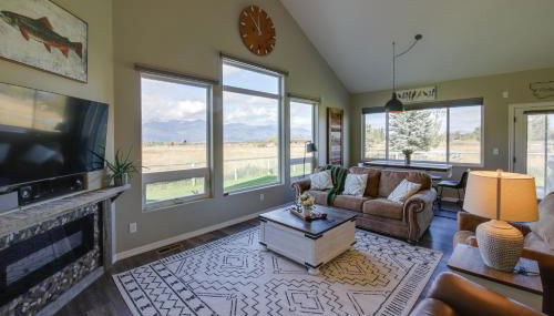 Pet-Friendly Stevensville Home with Mountain Views! - Foto 2