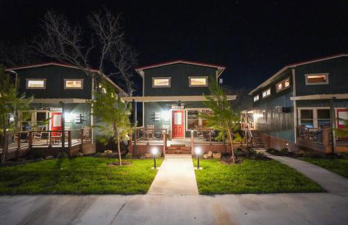 New Lux Cabin Hot Tub FirePit Games - Foto 10