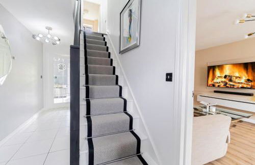 Three Bedroom Birmingham Stay Free Parking Perfect for Families Travellers Professionals M6 - Foto 8