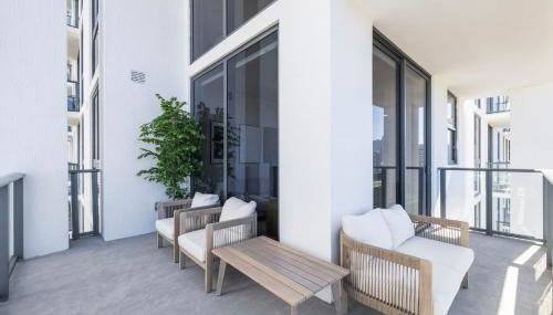 Modern Condo Steps from Bayside & Kaseya Center - Foto 5