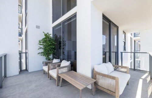 Modern Condo Steps from Bayside & Kaseya Center - Foto 5