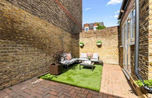 Stylish 2BR Apt in Highbury & Islington with Garden - Foto 36