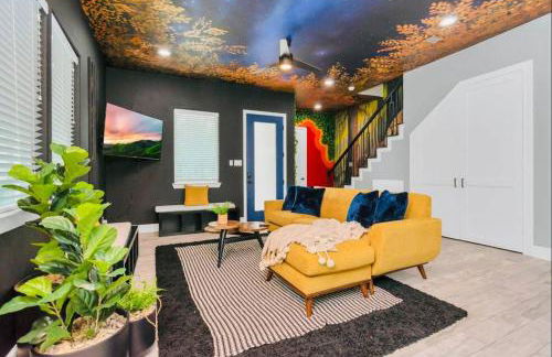 CAMP OUT - Big Backyard - 5mins To Downtown - Foto 9