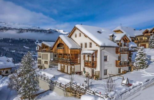 Dolomites Apartments Ciasa Vally - Photo 3