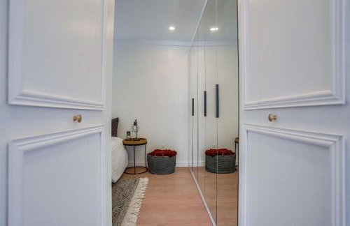 Private Not-So-Tiny Home - Yard & Dogs OK - Foto 13