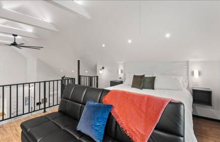 1B Luxury European Barndo FARM STAY Wedding Venue - Foto 44