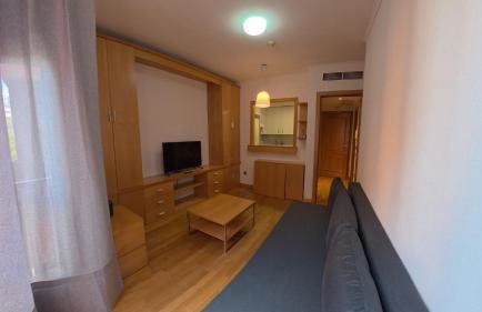 Apartamentos CON PISCINA CERCA F1, ESTADIO METROPOLITANO, IFEMA, CLINICA DE NAVARRA Y AEROPUERTO-parking - Foto 12