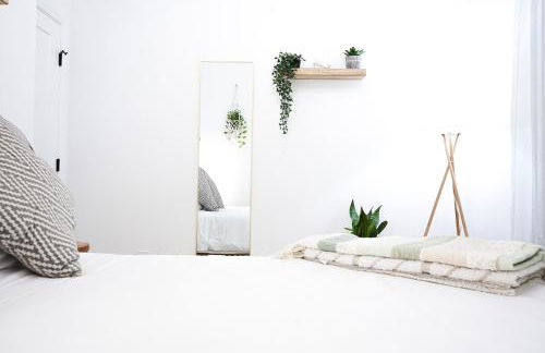 Modern 3BR Oasis Free Parking - Foto 9