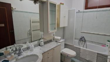 Casa Kelly - Foto 2, towels, Shower