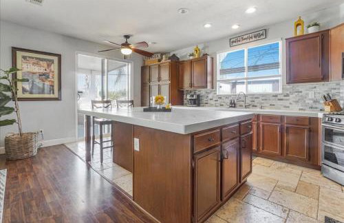 Your Home Away From Home near Wineries & Old Town - Foto 17