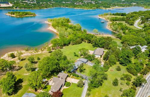 Lake Escape Lakefront Lodge at Red Bud Cove - Foto 46