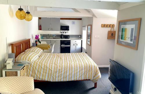 Bracken's Retreat - Photo 6