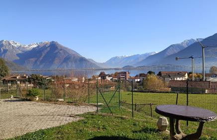 Apartment with garden, lake view and parking - Larihome A15 - Foto 5