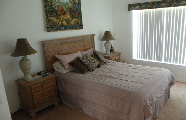 Lake View Villa- 5-bed Sleeps 10- Near Disney - Foto 8