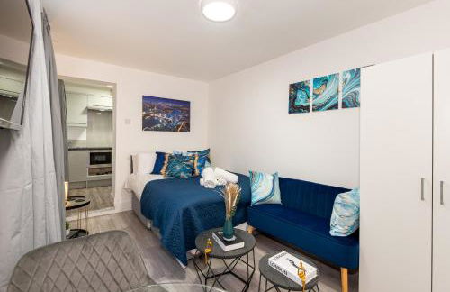 Cozy Ground-Floor Studio, Excellent City Access - Photo 21