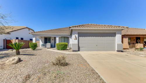 Group Getaway with Pool and Patio in San Tan Valley! - Foto 2