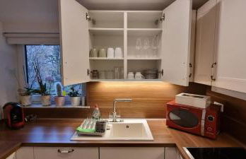 7-24 Self-Check-In - 120qm - 5 rooms - 2 bathrooms - kitchen - free parking - Yihapartment - Foto 4