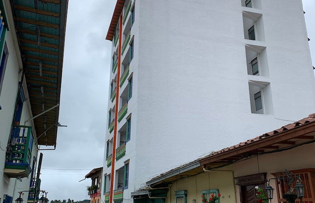 Edificio San Jose Parque Guatape - Photo 15