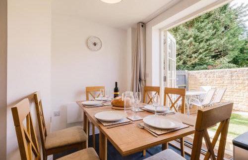 Charming 2 Bedroom Home in the Cotswolds - Foto 34