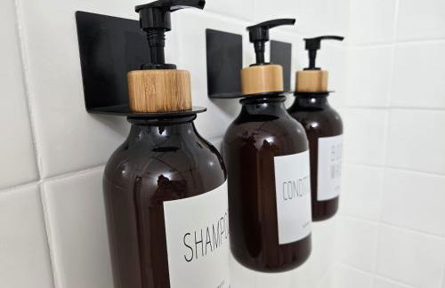 Cozy 5BR Family Retreat Firepit Games Patio - Foto 65