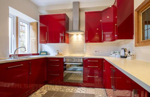 Askrigg Chapel - Photo 39