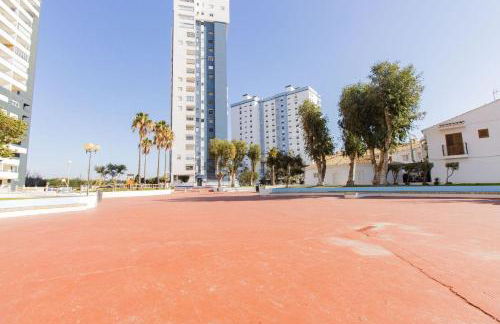 Apartamento en complejo residencial con piscina y garaje a 100m del mar - Foto 20