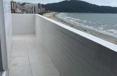 Apartamento aconchegante em frente a praia - Photo 2