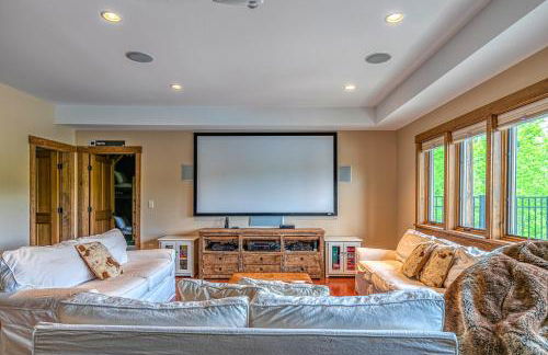 Mountain Estate Main House - Photo 11