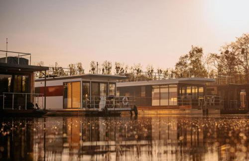 Havel River Houseboat - Foto 17