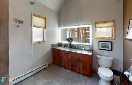 Built In 2007, This Deluxe 3-Story Solar Condo Offers The Best Of Bozeman! - Foto 12
