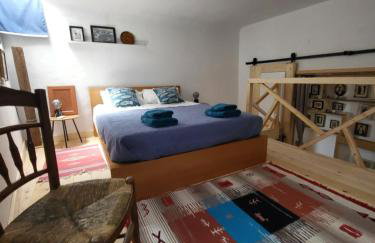 Manolia House - Photo 29