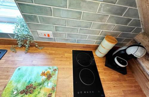 Squirrel Hideaway with Hot Tub in Formby, Liverpool - Foto 33