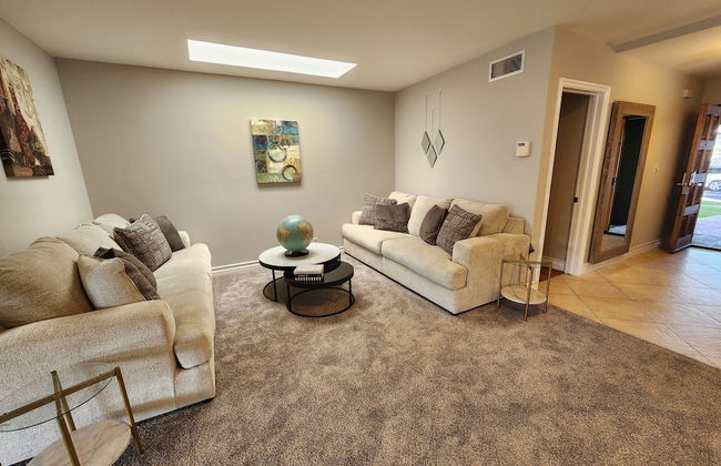 Near the beach and central located - Foto 1