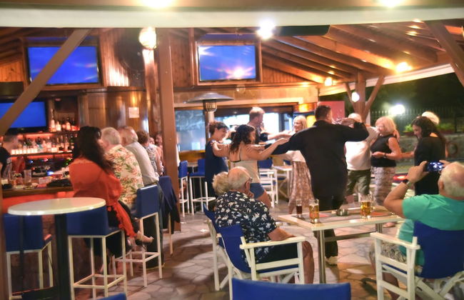 Blue Sky Hotel - Foto 37