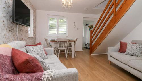 Hunters Cottage - Photo 3