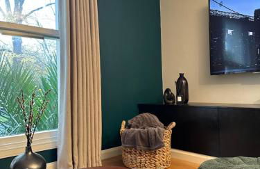 W9 Gem Stylish 2 Bed Flat - Photo 8