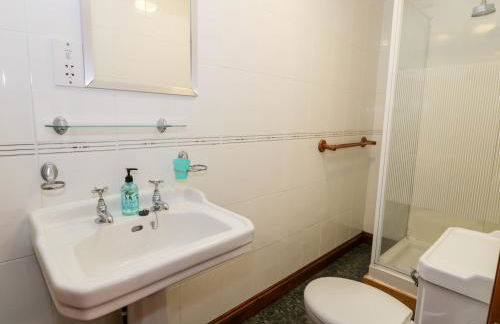 Ddol Helyg Farmhouse - Photo 31