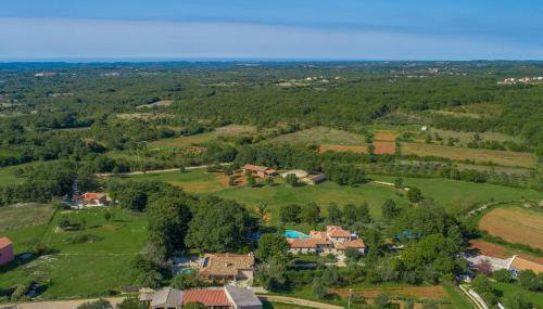 Villa with Private Pool in Paradise - Barat - Foto 2