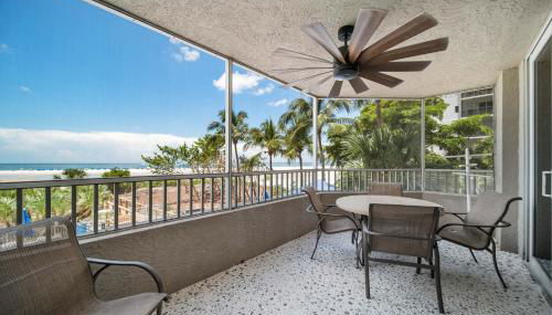 Gullwing Beach Front Resort - Foto 1