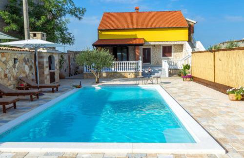 Holiday home Iva with pool - Foto 2