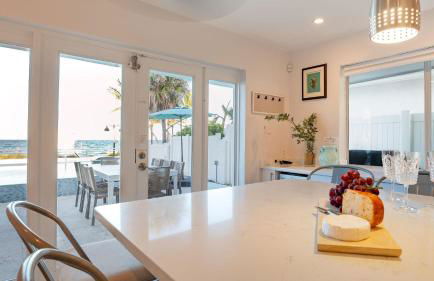 Winter Rate Discount! Beachside Home, Pool + Views Beach Haven by Avantstay - Foto 31