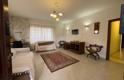 Casa Aconchegante no Peró Próx Praia e Comércio até 12 pessoas - Foto 1