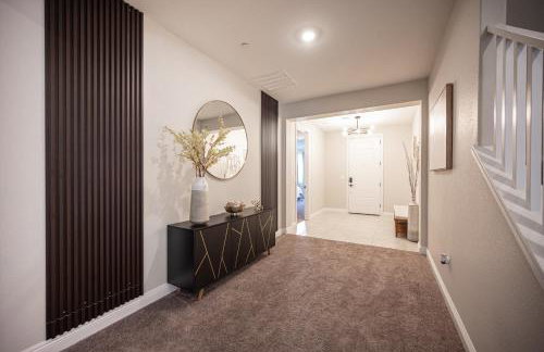 Modern Spacious 6BR Villa with Game Loft 5 Min to Strip, Stadium & Shopping! - Foto 17