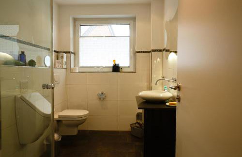 Villa Dragona Dufti-Kuss Gästehaus im Herzen von Rees - Photo 23