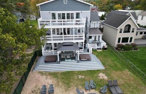 " The Penthouse" Historic Oneida Lakefront Condo 5 - Foto 8