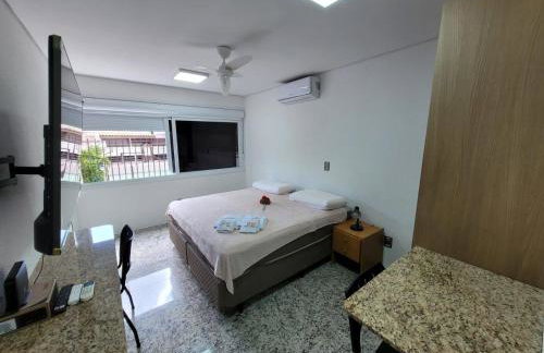 Flats completos e aconchegantes a menos de 1 quadra do Hospital de Clinicas de Porto Alegre - Foto 2